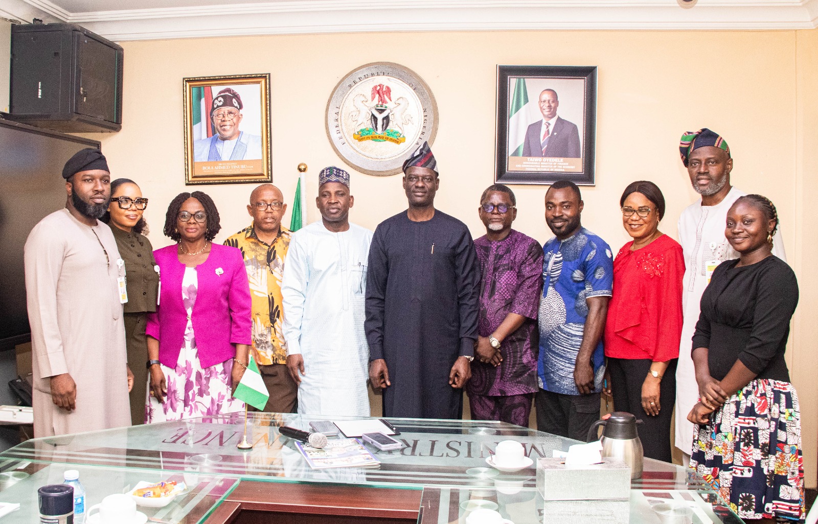 Finance minister pledges better economic policy communication